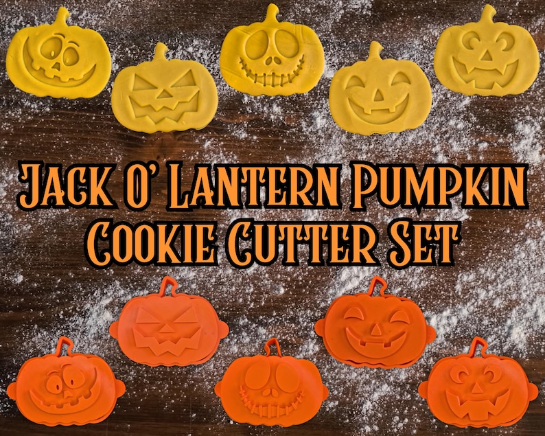 Puede incluir: Un conjunto de cortadores de galletas de calabaza Jack O' Lantern naranjas y amarillos. Los cortadores tienen varias formas y tama&ntilde;os, con diferentes caras talladas. Se muestra el texto "Jack O' Lantern Pumpkin Cookie Cutter Set".