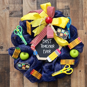 Blue Personalized Wreath for Teacher, Back to School Welcome Classroom Door, Classroom Door Hanger