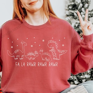 Christmas Dinosaur Crewneck Sweatshirt Dinosaur Shirt Family Dinosaur Gifts Dino Sweater Comfort Colors 1566 Long Sleeve Pullover