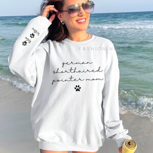 Custom German Shorthaired Pointer Gifts Dog Mom Crewneck Sweatshirt Dog Mom Shirt Gildan Crewneck Sweatshirt