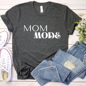Shirt For Moms, Shirt For Mom Mom, Gift For Mom, Mom Gift, Mother's Day Gift, Mommy T-Shirt, Cute Mom Shirt