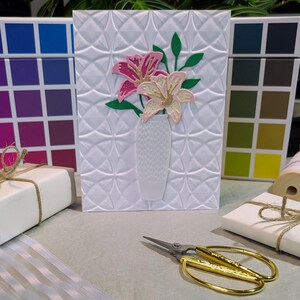 Muttertagskarte - Lilienblumen - Handgemachte Muttertagskarte - Karte mit Blumen - Handgemachte Karte - Florale Geburtstagskarte
