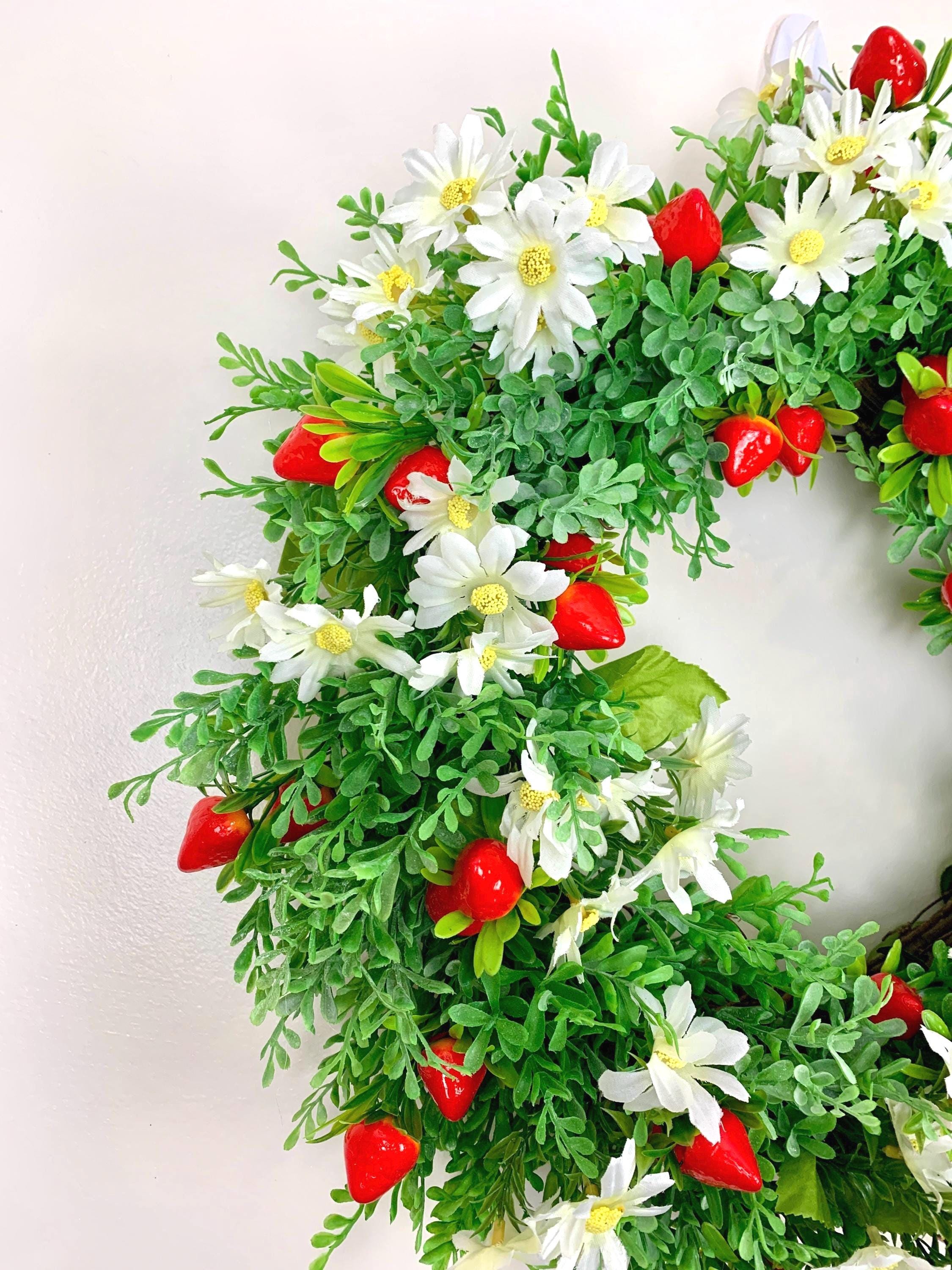 Strawberry Summer Wreath, Red and White Wreath, Farmhouse Kitchen Decor ...