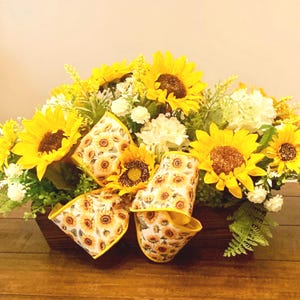 Sunflower Centerpiece, Sunflower Table Arrangement, Summer Table Decor, Farmhouse Floral Arrangement, Large Summer Centerpiece, Fall Table