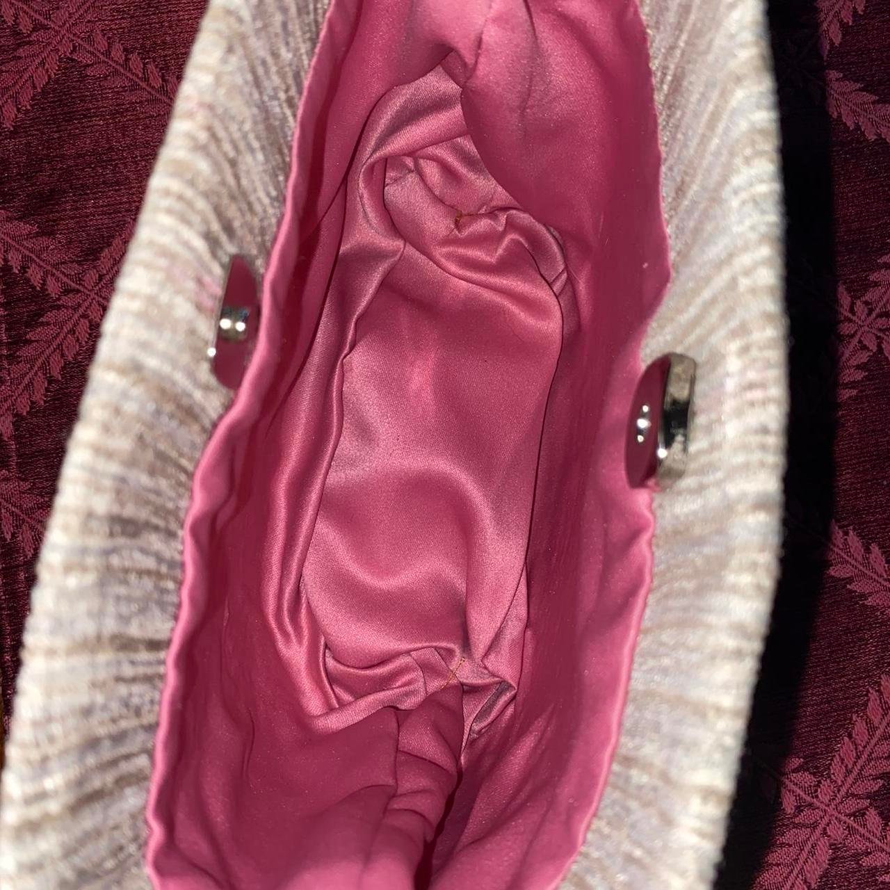 MINI SLOUCHY CHAIN HANDBAG visual data 3