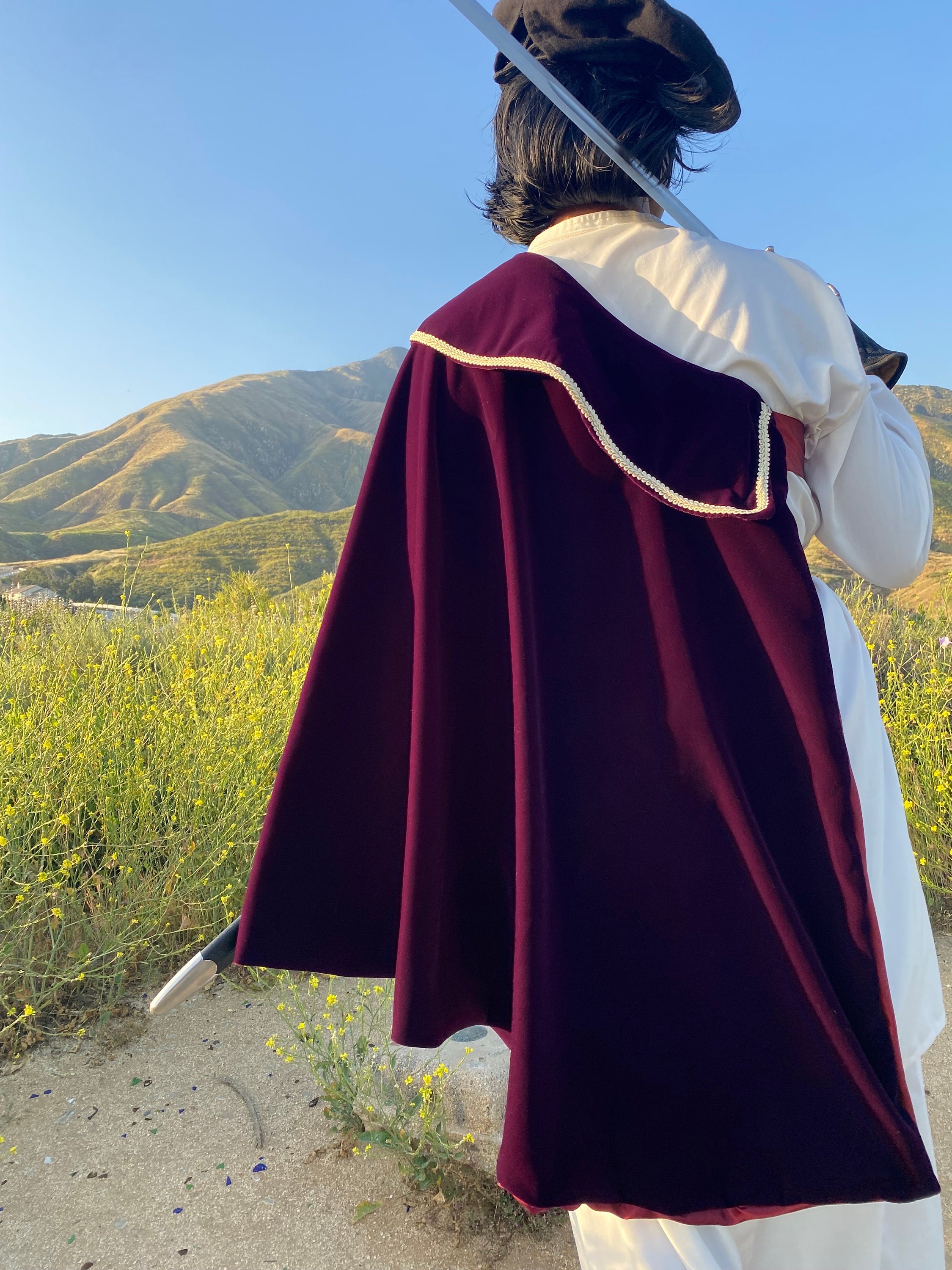 Premium Accurate Renaissance Swordsmans Velvet Half Cape