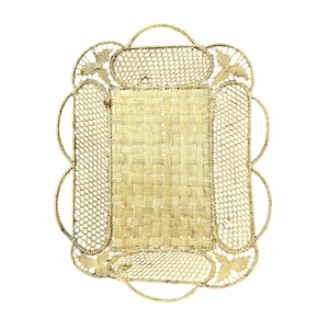 May include: A woven, rectangular wall hanging with a scalloped edge and decorative bird accents. The frame is made of a natural, light-colored material, possibly straw or wicker. The center features a tightly woven pattern.