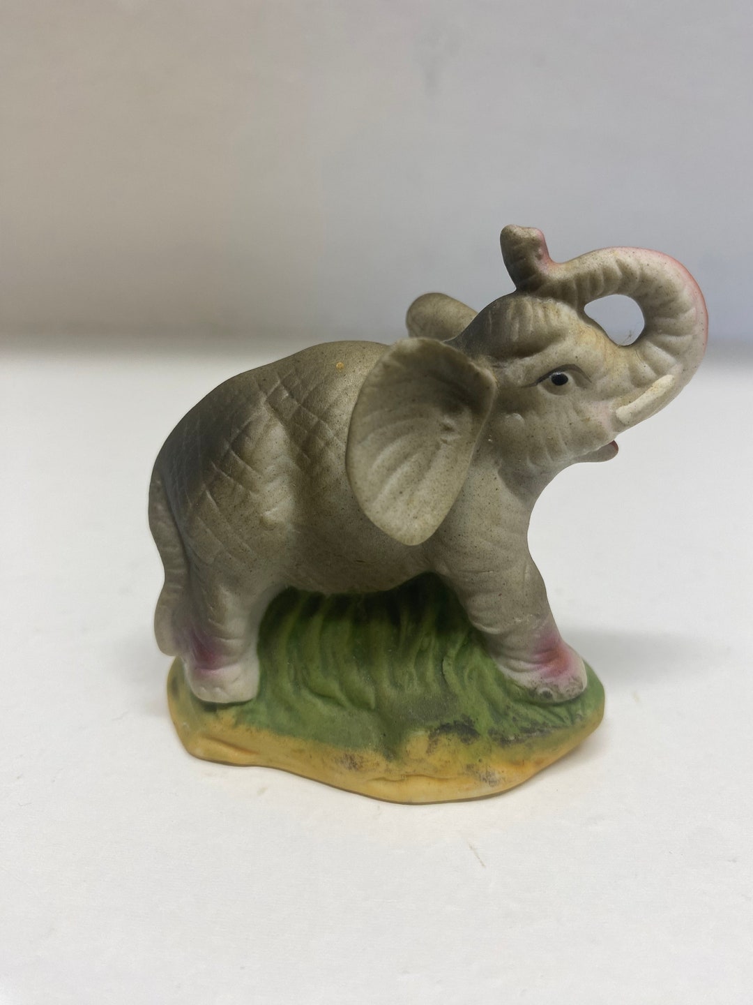 Enesco Fantasia Elephant Maquette Statue main image 0