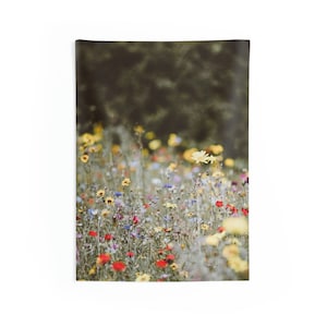 Wildflower Wall Tapestry, Wild Flower Wall Decor, Nature Lover, Wall Office Bedroom Dorm Room Art, Wall Hanging