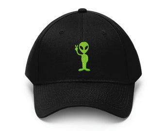 Embroidered Green Alien UFO Hat: Funny Cotton Baseball Cap