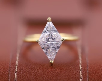 Lab Grown Diamond Engagement Ring, Trillion Cut Two Stone Wedding Ring, Toi Et Moi Triangle Cut Ring, Kite Shape Gift, Bridal Ring for Women