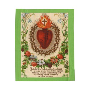 Manta de felpa de terciopelo con ilustración del Sagrado Corazón / Diseño de estampa religiosa antigua / Diseño devocional religioso imagen 6