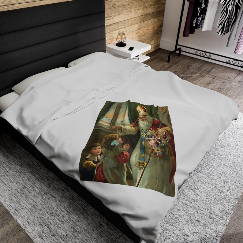 St. Nicholas Santa Claus Catholic Blanket, Vintage Holy Card Christmas Gift, Plush Throw for Catholic Home image 4