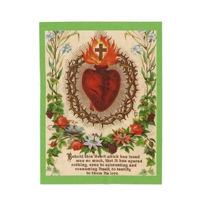 Manta de felpa de terciopelo con ilustración del Sagrado Corazón / Diseño de estampa religiosa antigua / Diseño devocional religioso imagen 2
