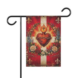 Sacred Heart of Jesus Garden Flag, Traditional Catholic Outdoor Banner, Devotional Catholic Home Decor Gift image 2