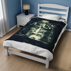 Sindone di Torino Santo Volto di Gesù Immagine Sacra (USA) Coperta in velluto di peluche - Versione in bianco e nero - Papà Mamma Sacerdote Cristiano Cattolico Regalo