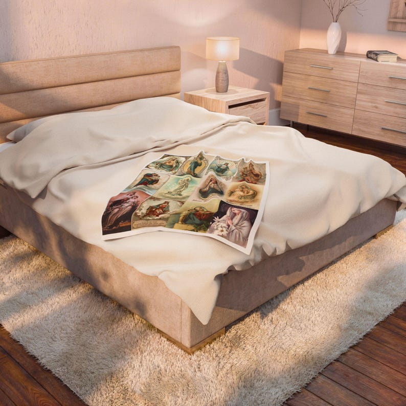 Virgin Mary Holy Card Throw Blanket, Catholic Gift for Mom or Grandma, Marian Devotional Blanket image 5