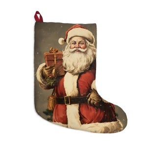 Close view of St. Nicholas Catholic gift, front view