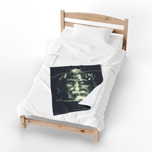 Shroud of Turin Blanket, Holy Face of Jesus Catholic Throw, Devotional Gift for Catholic Home or Prayer Room image 7