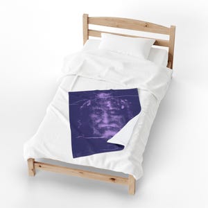 Shroud of Turin Blanket, Holy Face of Jesus Catholic Gift, Purple Velveteen Plush Throw for Prayer Room or Home image 7