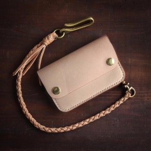Cartera corta de camionero/cartera de motociclista hecha a mano con cadena para billetera. Cartera de cuero con cordón de cuero. Regalo para hombres/padres/novios