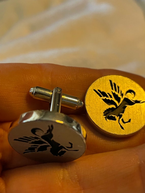 Unique Pegasus cufflinks and tie bar