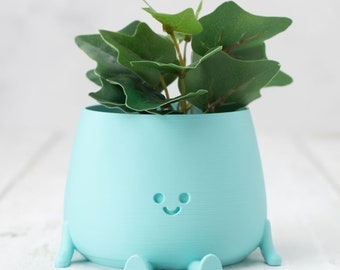 Planting pot, happy face, Groot head. Eco friendly PLA plastic