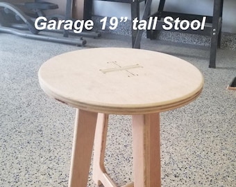 Tabouret de garage, Meubles pour s'asseoir, Meubles pour homme des cavernes, Table d'appoint