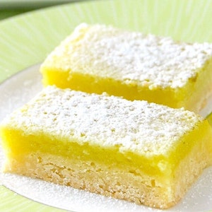 Key Lime Bars with Real Lime Juice topped with Powdered Sugar