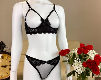 Black lingerie set - Custom made to measure open nipple bra and sheer panties | Lace lingerie set | Strappy lingerie | Eloquent intimates