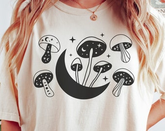 Mushroom Shirt, Magic Mushroom Shirt, Cottagecore Shirt, Moon Shirt, Hippie Shirt, Boho Shirt, Aesthetic Mushroom Shirt, Fungus Shirt