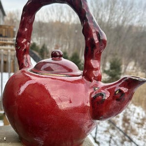 Vintage zeremonielle Oxblood japanische Teekanne