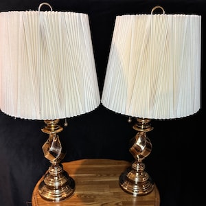 Vintage Mid Century Pair of Swirled Brass Table Lamps