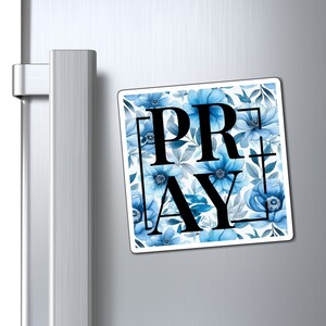 Blauwe bloemen bidden geloof koelkastmagneet, kruismagneet, katholieke magneet, Jezus cadeau magneet, Christian Home Kitchen Decor, cadeau voor christen