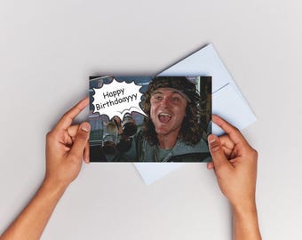 Tarjeta de cumpleaños inspirada en Los Gatos Guerreros: «¡Feliz cumpleaños!» (Película de culto, estilo cómic retro)
