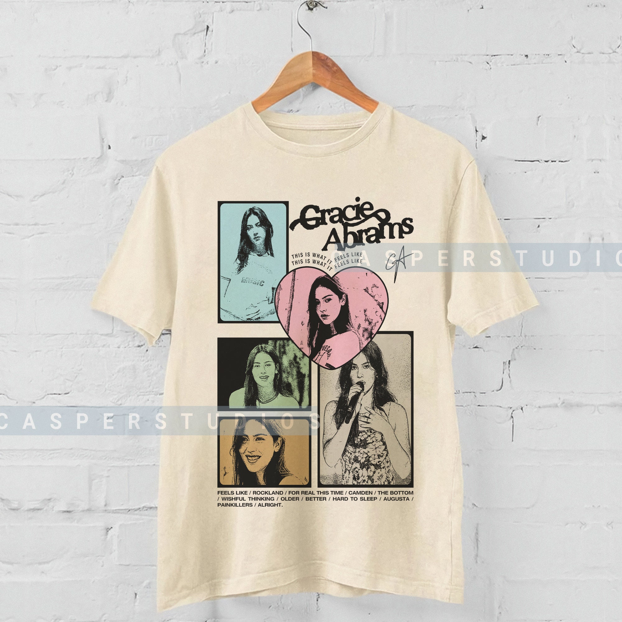Gracie Abrams グレイシーエイブラムス Tシャツ 新品S Gracie Abrams-男性と女性のための私たちの秘密のツアーTシャツ