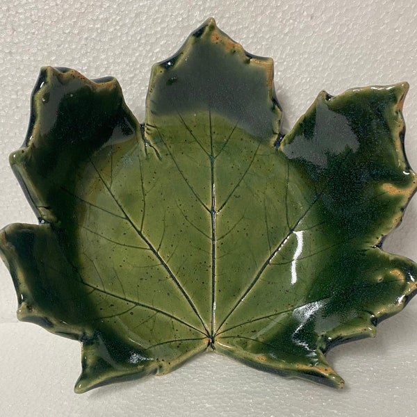 Maple leaf spoon rest, ceramic candy dish, nature themed serving tray, handmade trinket bowl