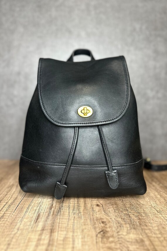 vintage coach daypack Gem