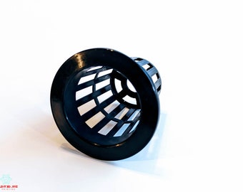 Peut inclure: Un pot en plastique noir avec une base large et une forme cylindrique. Le pot est conçu pour le jardinage hydroponique.