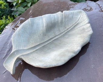 Bird Bath Concrete Leaf Butterfly Puddler Cement Bowl 16" Sculpture For Garden Birdbath Art Rhubarb Elephant Ear Leaves Casting Gift Idea