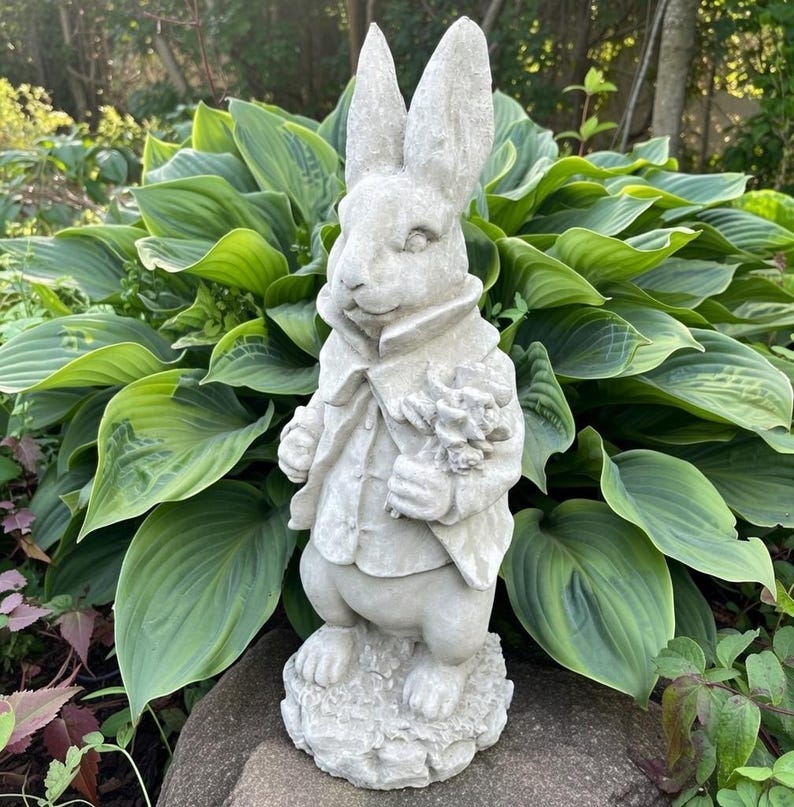 Campania International Beatrix Potter Peter Rabbit statue