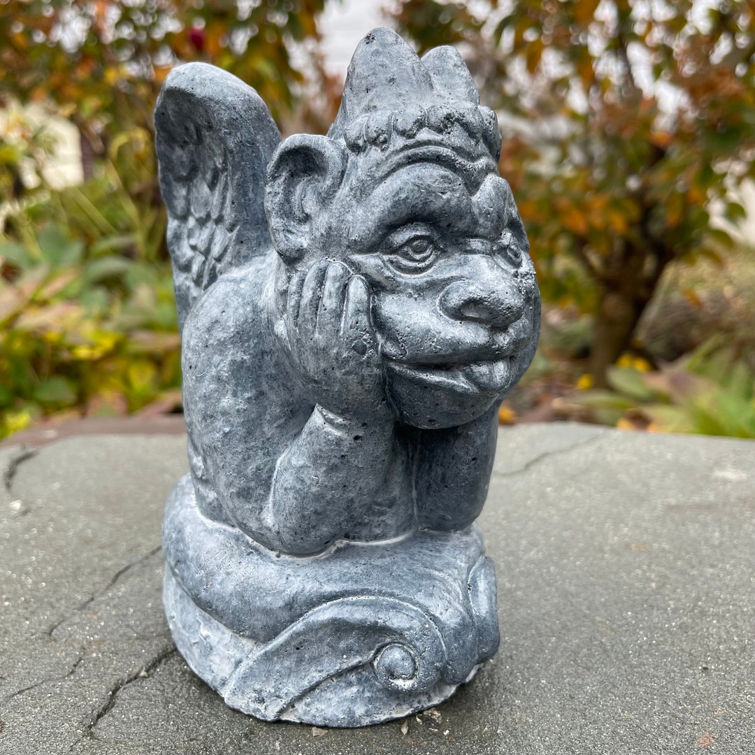 Notre Dame Gargoyle Garden Statue Concrete Outdoor Painted Cement Lawn ...