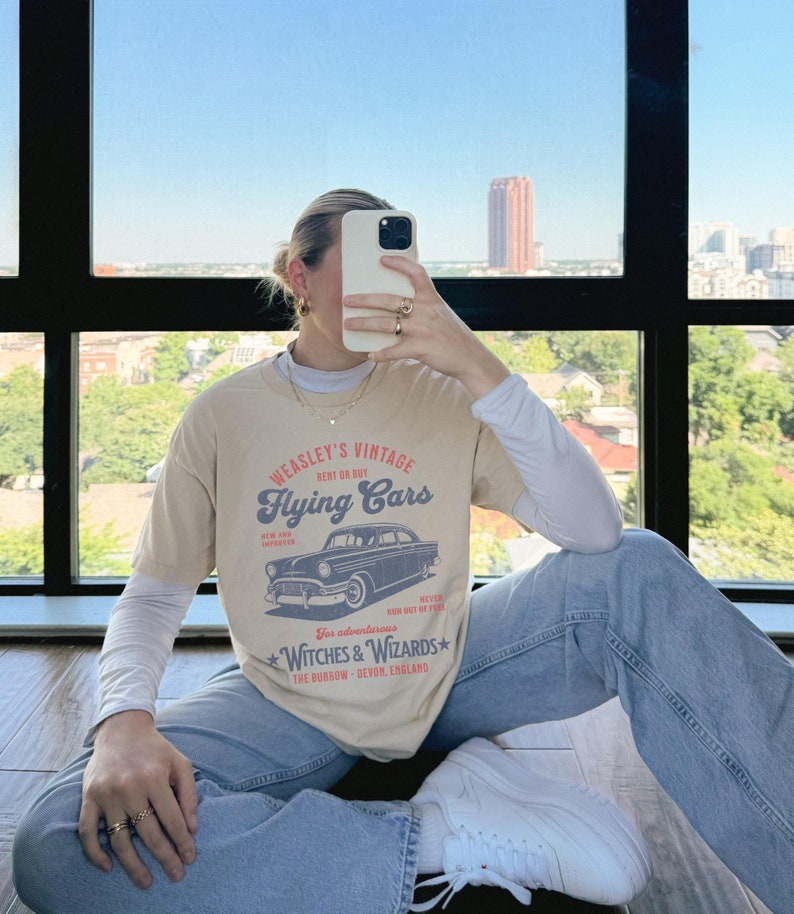 Weasley's Flying Car Bookish Shirt, Vintage Weasley Shirt, Book Merch Bookish Aesthetic HP Tshirt, Universal Book Lover Gift Sand