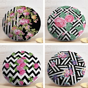 Decorative Round Pillow, Floral Zigzag Pattern (Black & White)