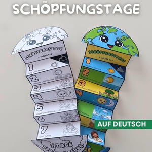 Könnte beinhalten: Zwei ziehharmonikaartig gefaltete Papierbastelbögen, die die sieben Schöpfungstage darstellen. Eine Version ist schwarz-weiß zum Ausmalen, die andere ist farbig gestaltet. Beide zeigen eine Cartoon-Erde mit deutschen Textbeschriftungen.