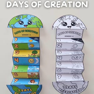 Puede incluir: Dos manualidades de papel en acordeón tituladas Days of Creation, Genesis 1-2. Una está coloreada y la otra en blanco y negro. Ambas presentan siete secciones numeradas que representan la creación, con ilustraciones de globos y texto.