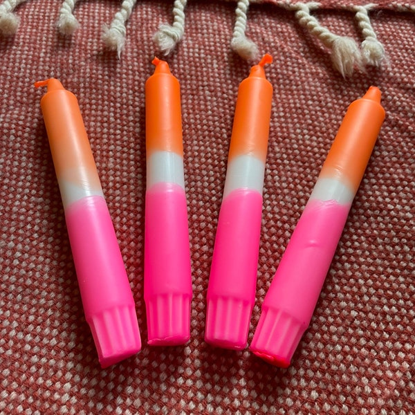 Farbexplosion: Handgefärbte Dip Dye Kerzen in Neon Orange und Neon Pink - Einzelstücke oder im faszinierenden 4er Set