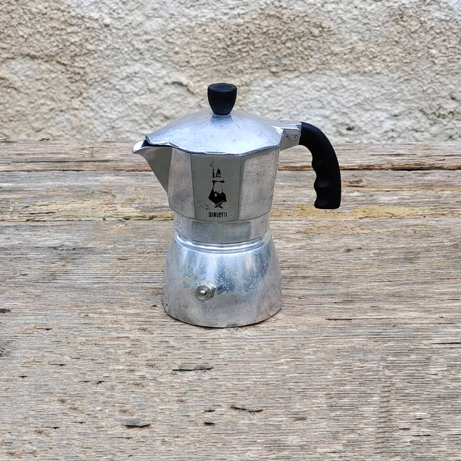 Bialetti Moka Aluminum Italian Mocha Coffee Maker - 3 cups