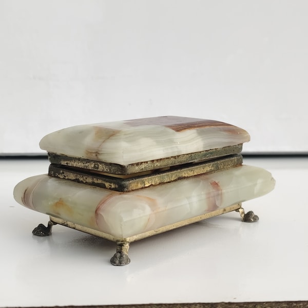 Onyx,footed jewelry box Brass feet stone casket