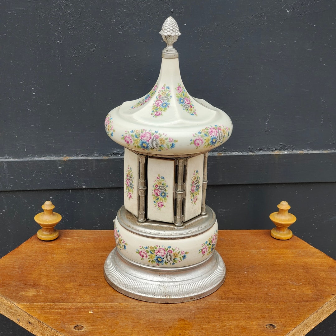Vintage Cigarette Music Box Lador Lipstick Carousel NOT Etsy